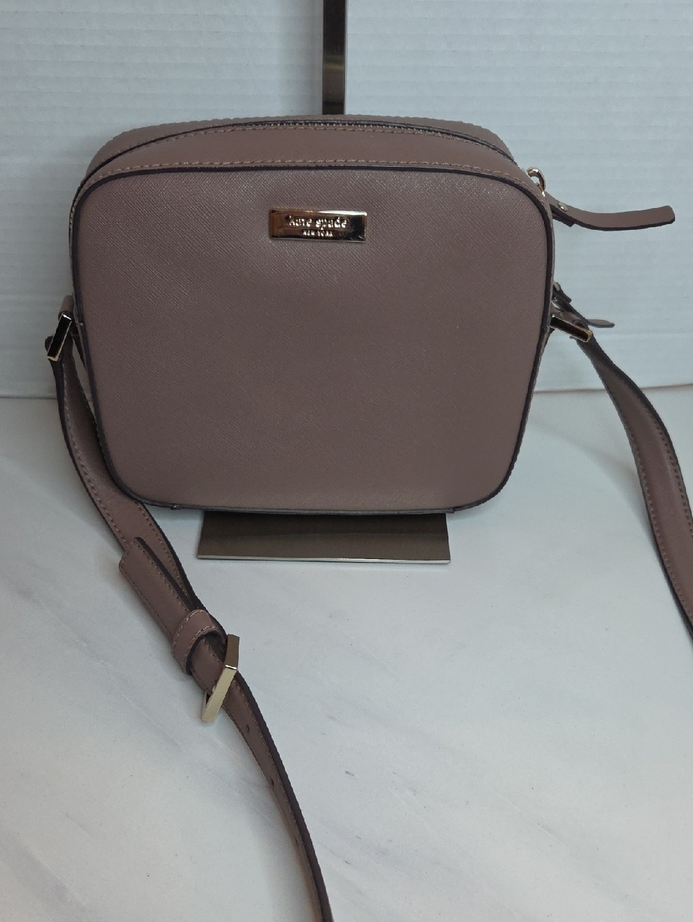 kate spade Newbury Lane Cammie Crossbody Bag In Mauve Saffiano Leather